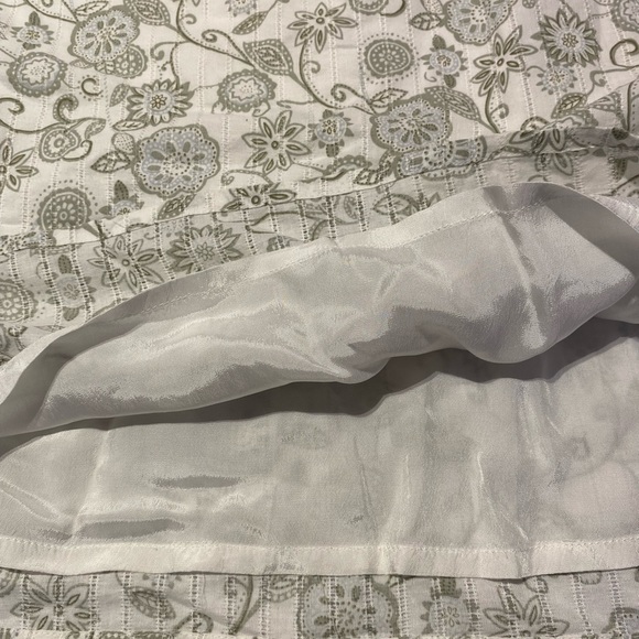 White dress with green pattern size 10 - Picture 4 of 5